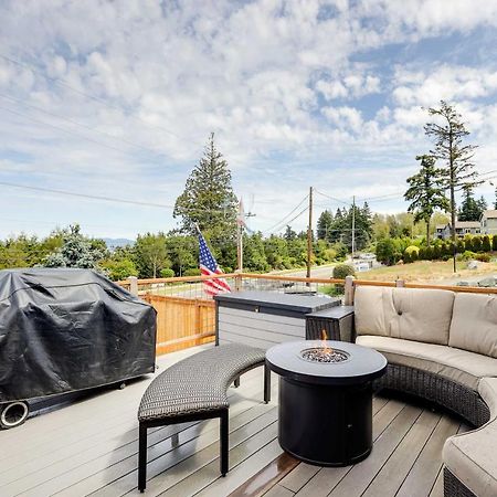 Dog-Friendly Anacortes Retreat With Shared Hot Tub! Apartment Exterior photo